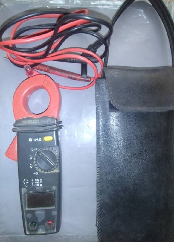 کلمپ متر دیجیتال AC مدل SANWA DCM60R