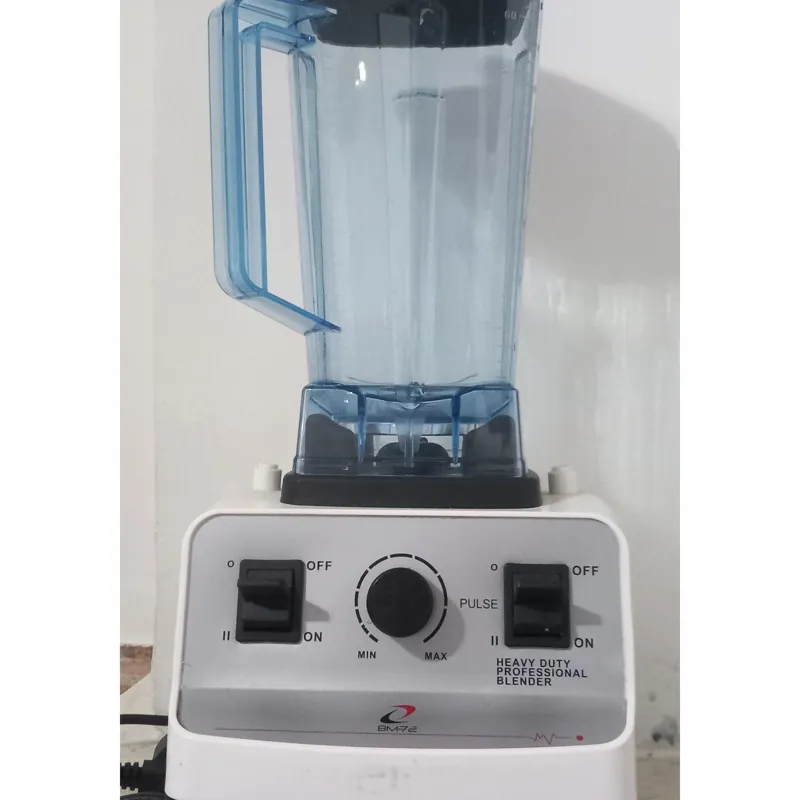 مخلوط کن نیمه صنعتی پرقدرت بلک اندرBM_7C