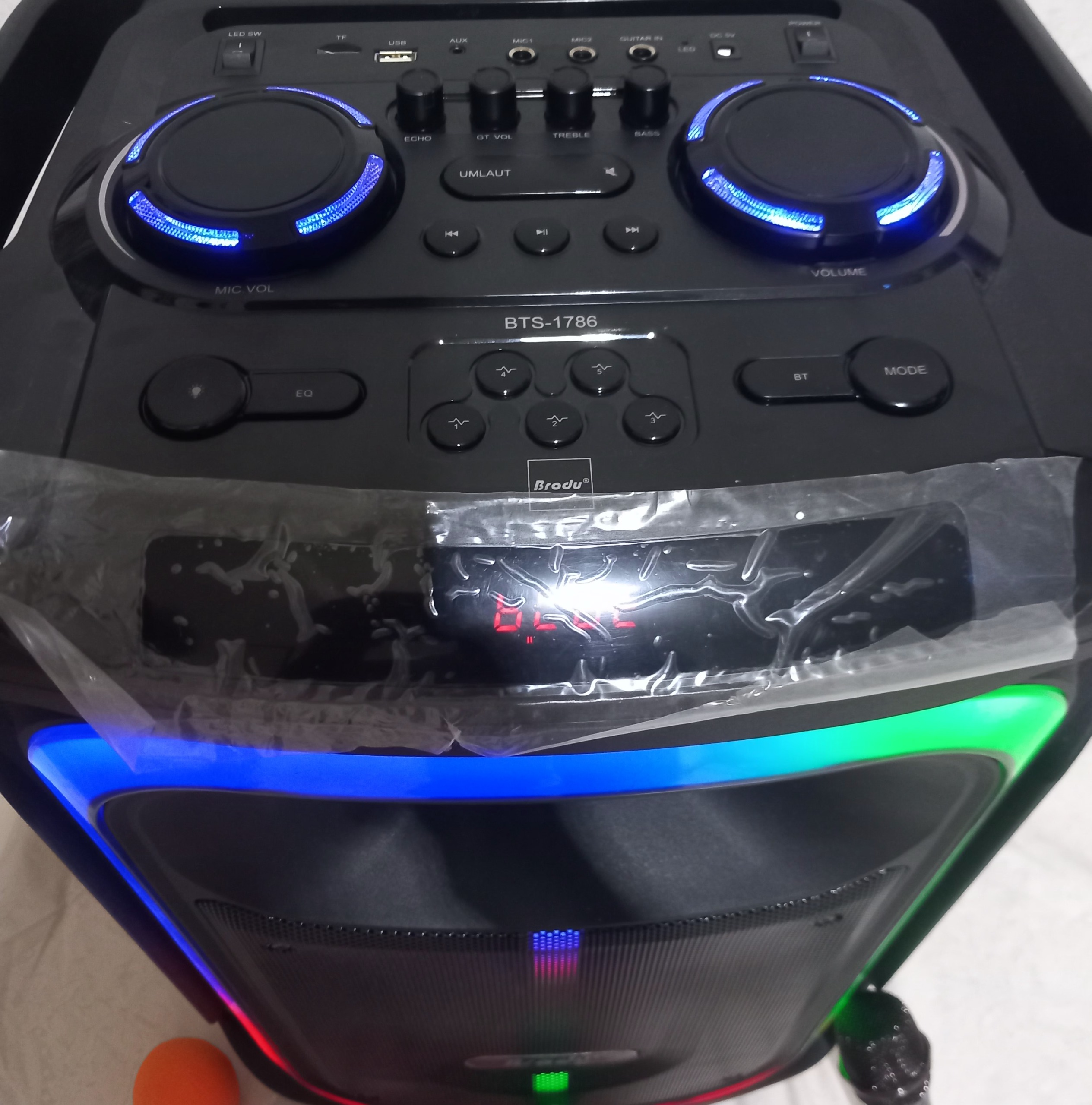 اسپیکربزرگ وقابل حمل چمدانی چرخدارBTS