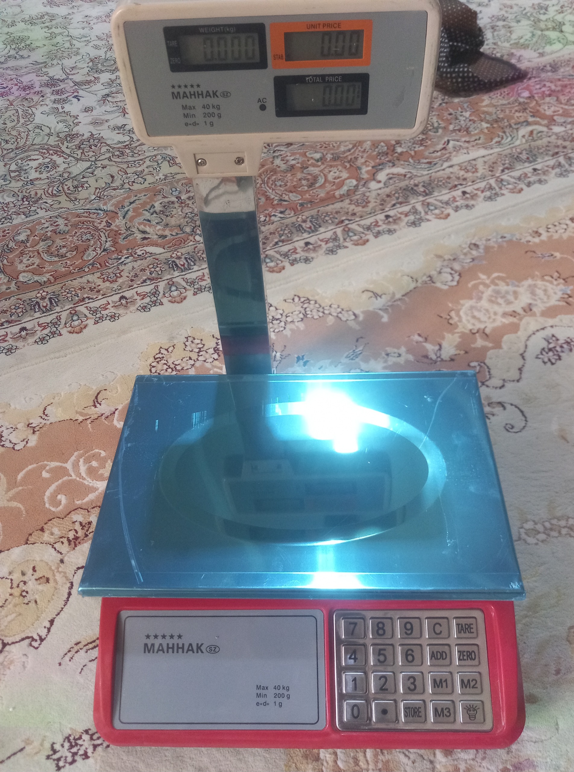 ترازوی فروشگاهی علمک دار40کیلوی شارژی