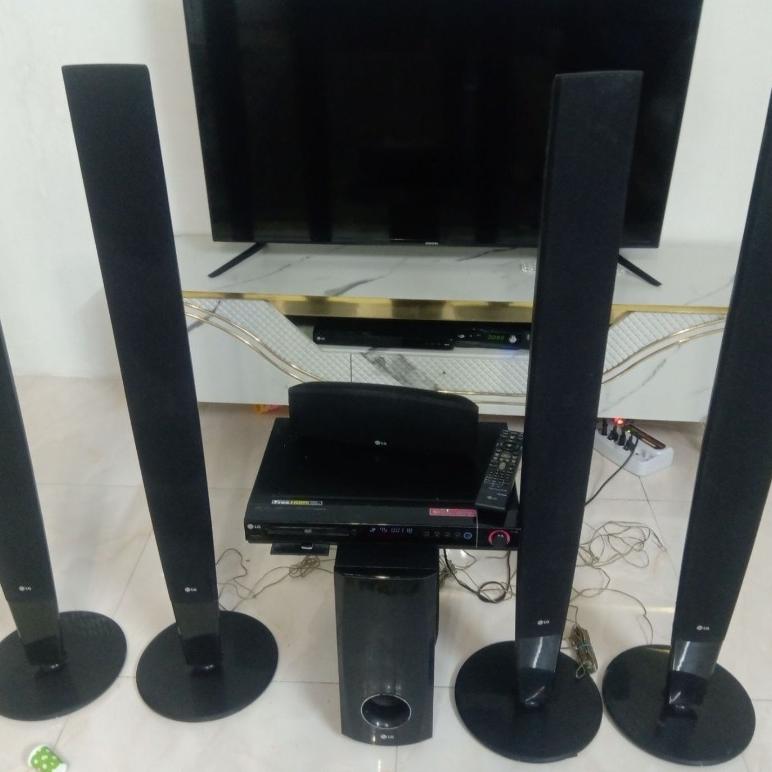سینما خانوادگی7تیکهLG درحدنوکامل