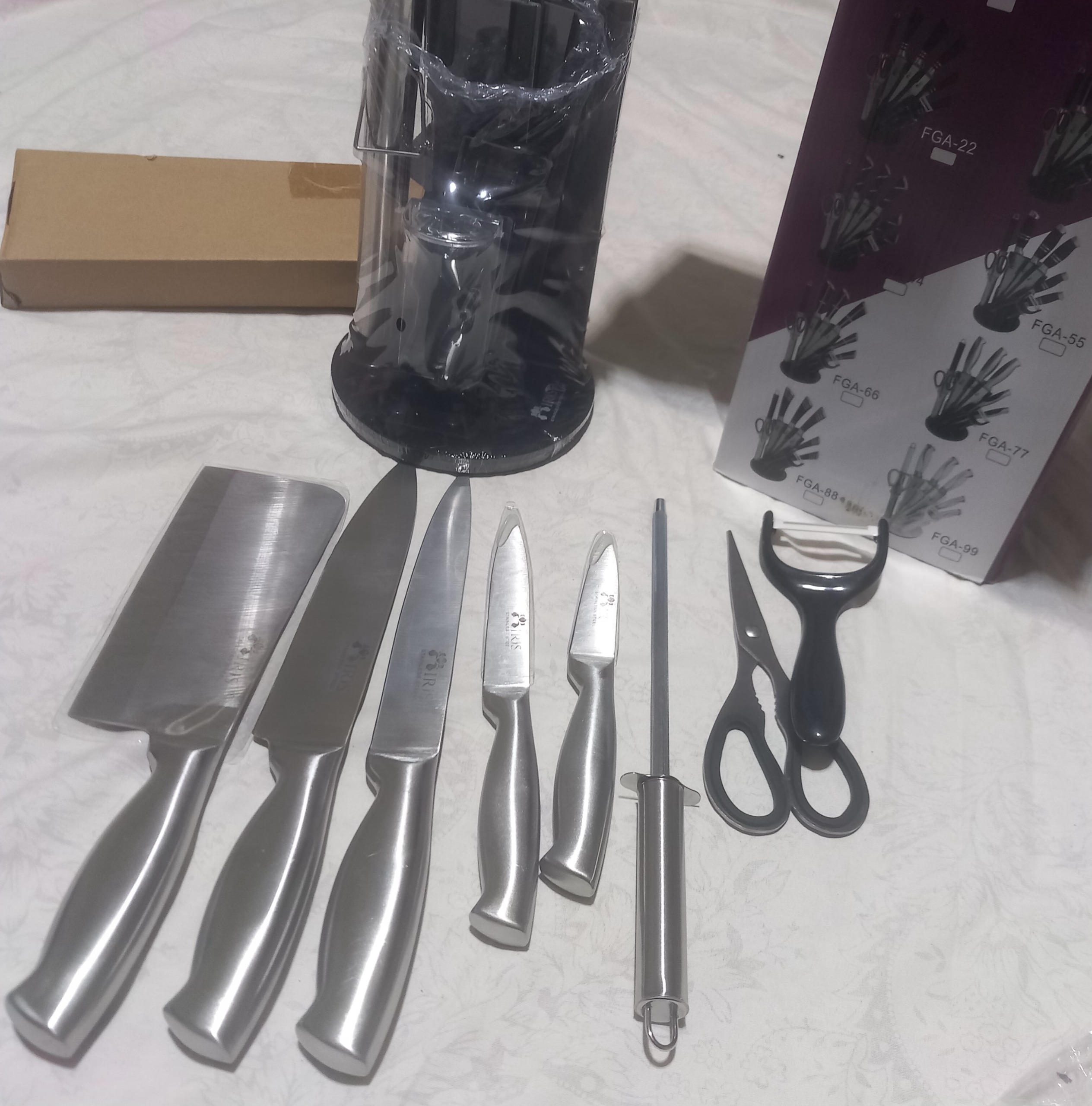ست کامل چاقوی 9پارچه با اندازه های بزرگ تر
