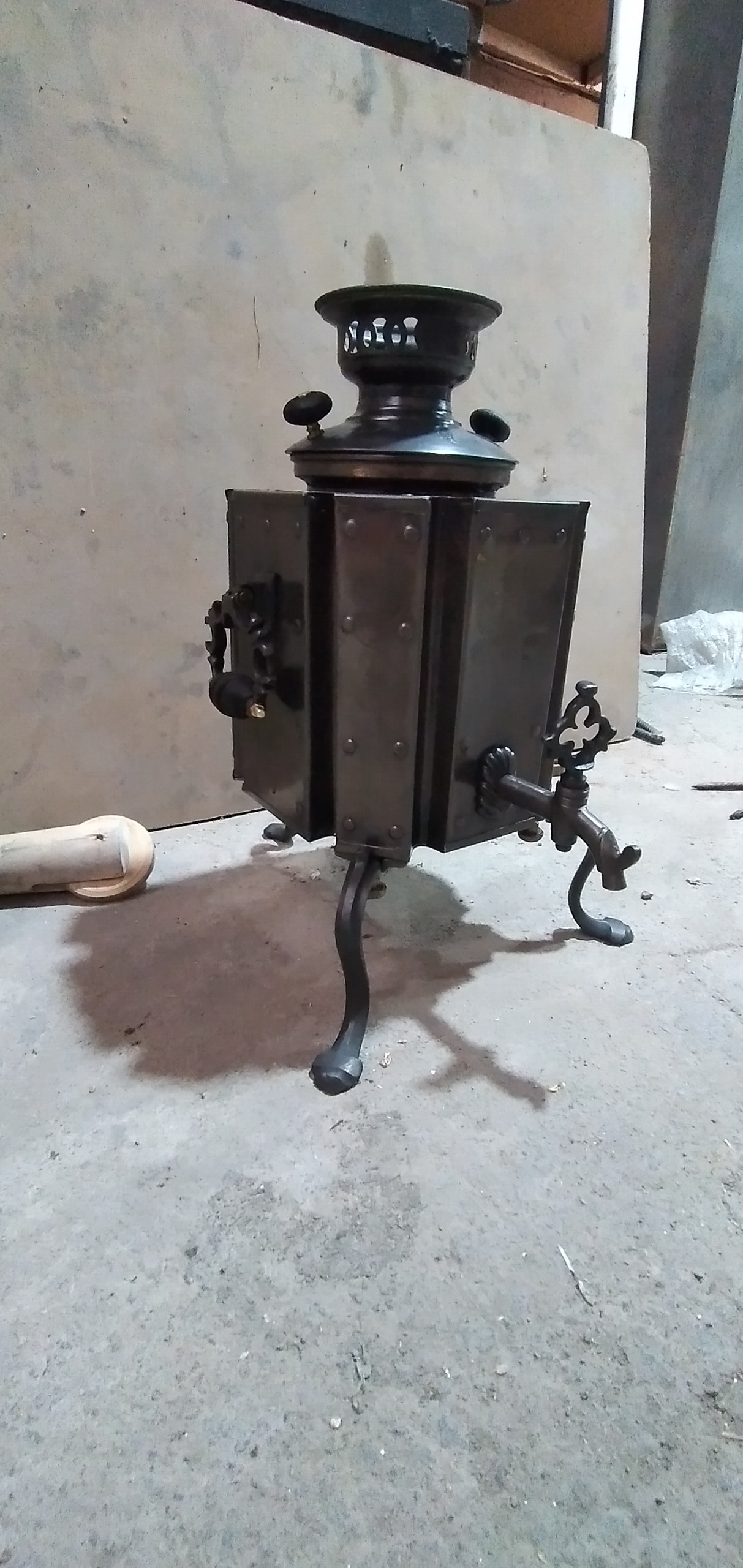 سماور زغالی برنجی