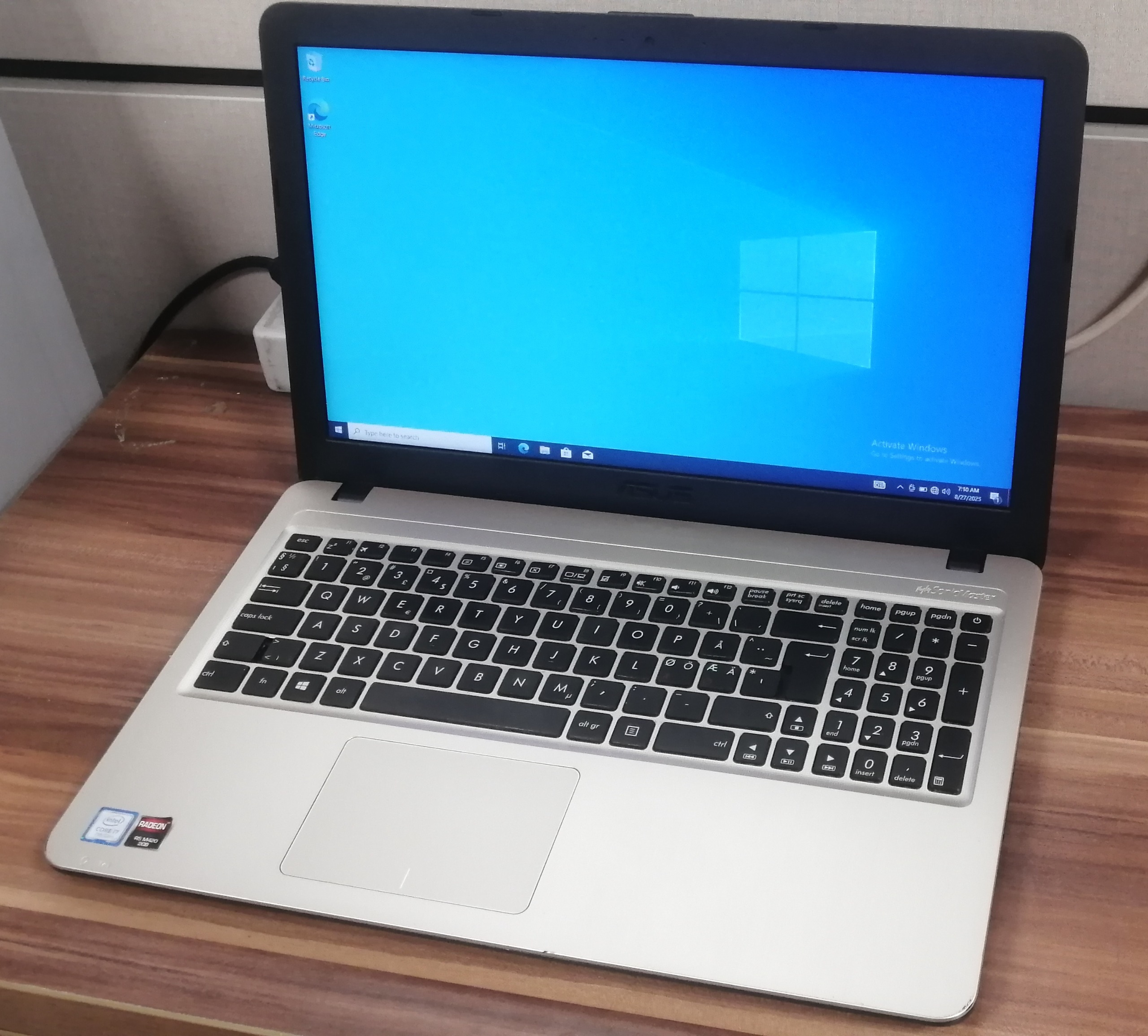 لپ تاپ ASUS A540U
