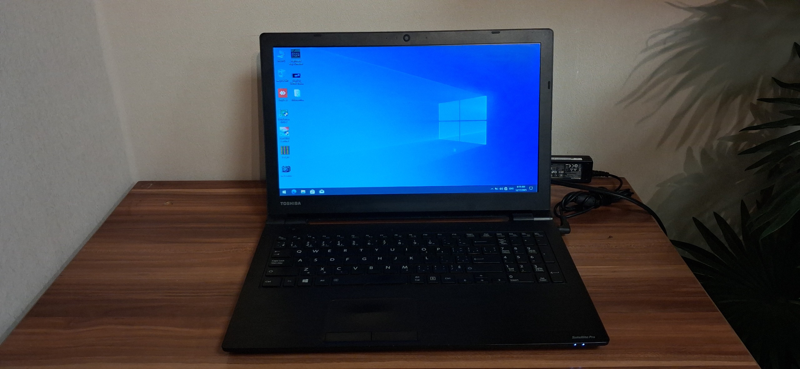 لپ تاپ Toshiba Satellite Pro R50-B i5