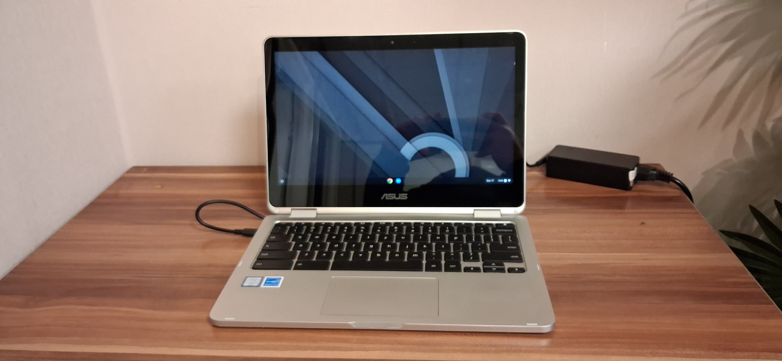 لپ تاپ ASUS Chromebook C302CA Core m3