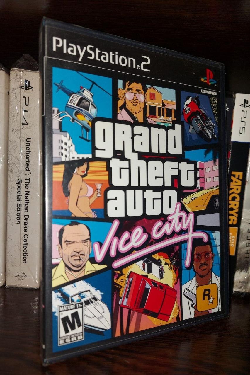 بازی GTA VICE CITY برای PS2 ورژن امریکا