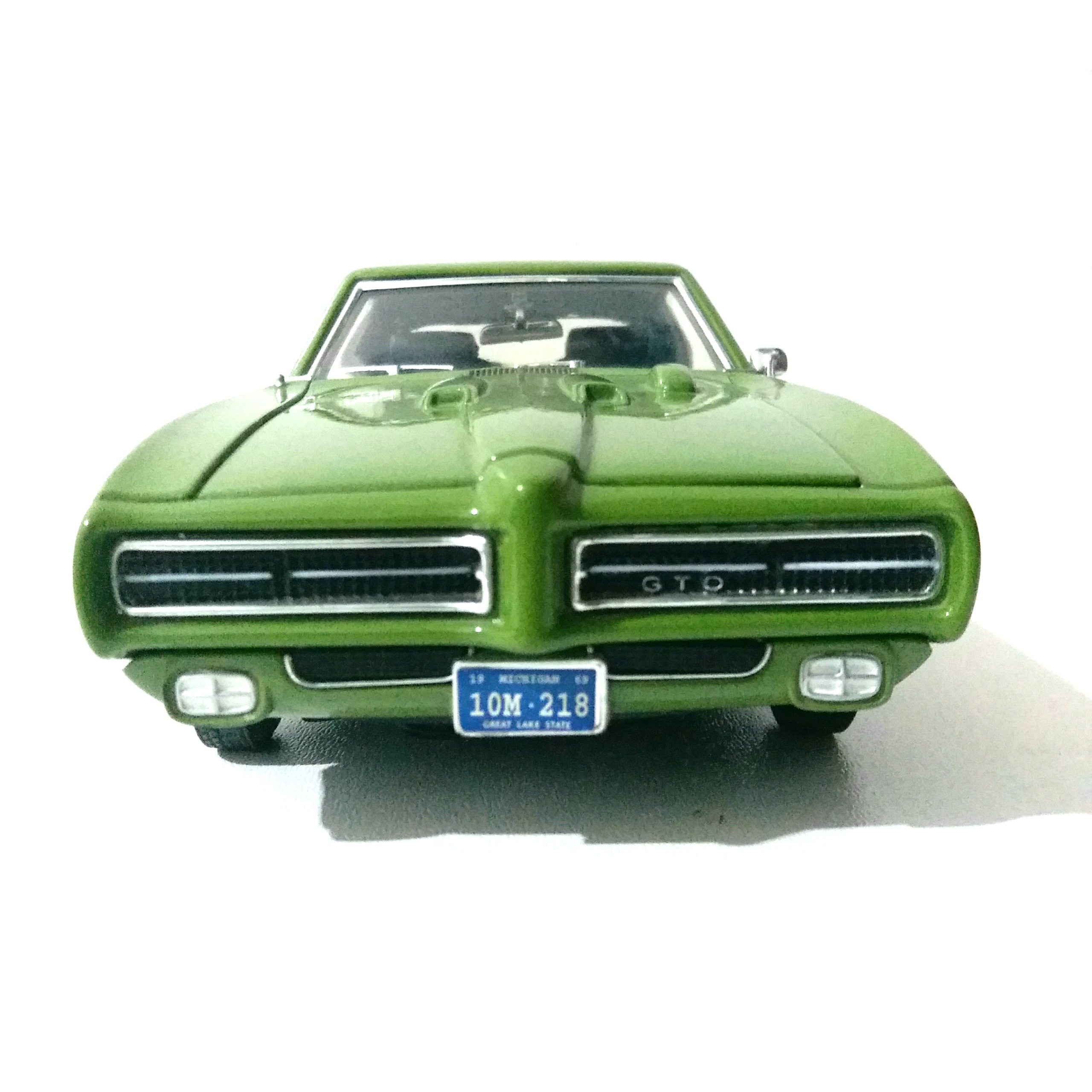 ماکت فلزی نایاب Pontiac Gto 1969 برند موتورمکس1/18