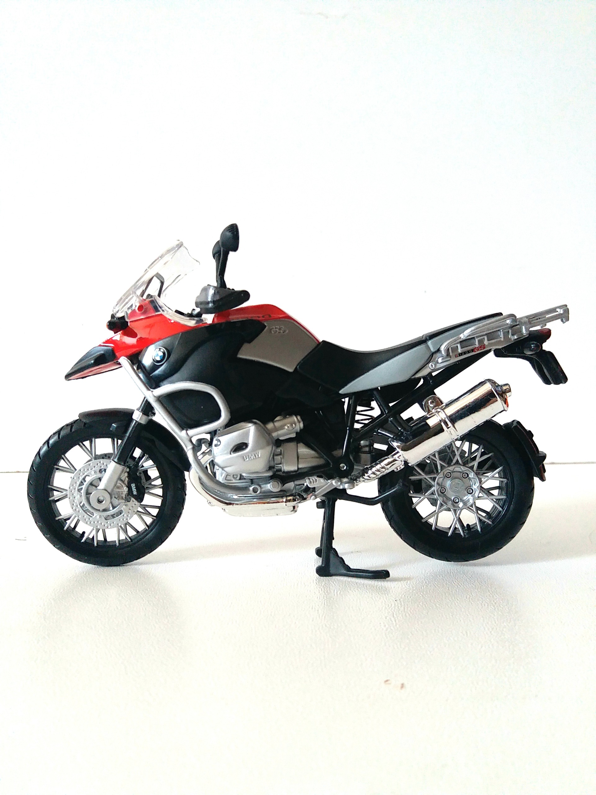 ماکت موتور مایستو مقیاس1/12 BMW R1200 GS