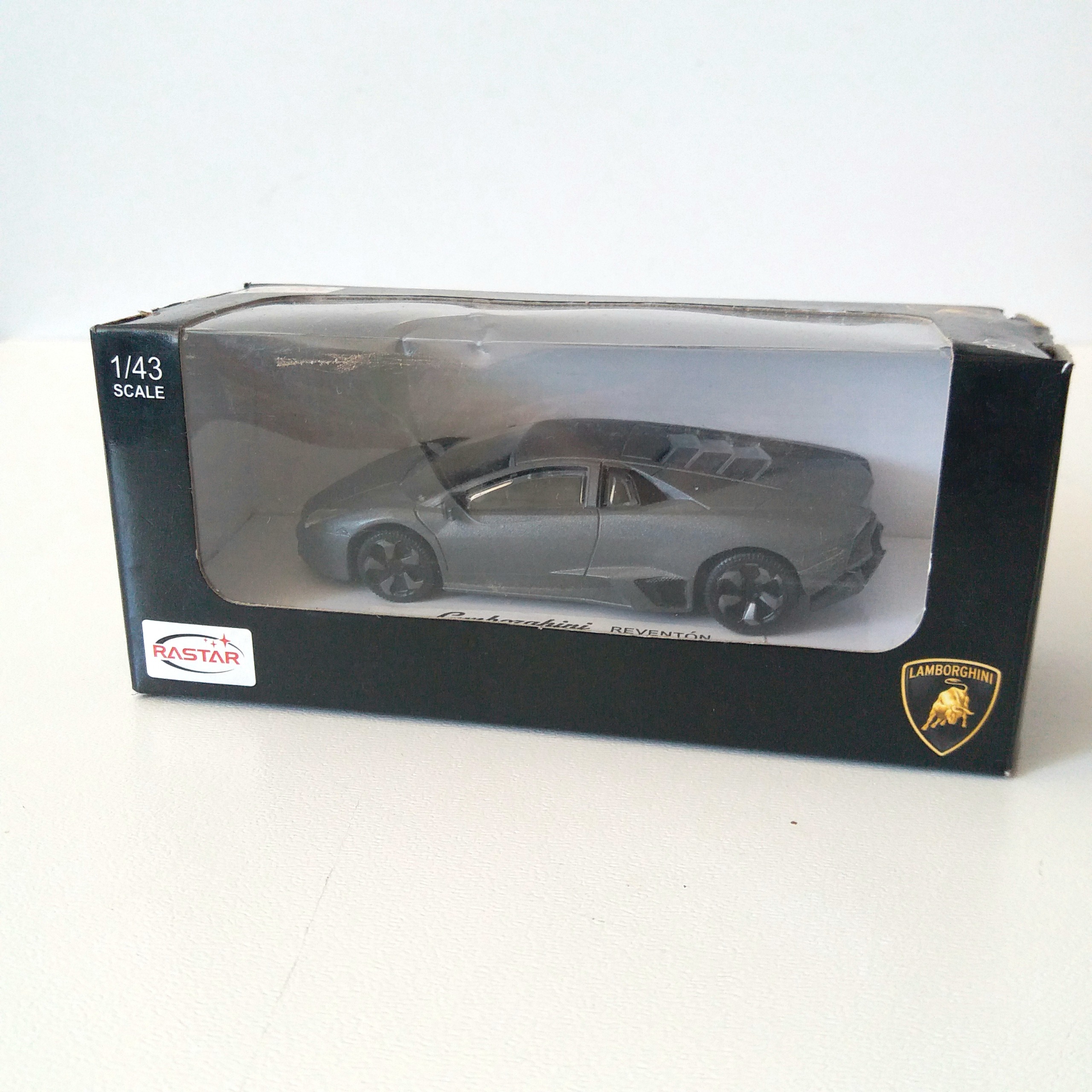 ماکت ماشین لامبورگینی رونتون برند RASTAR سایز 1/43