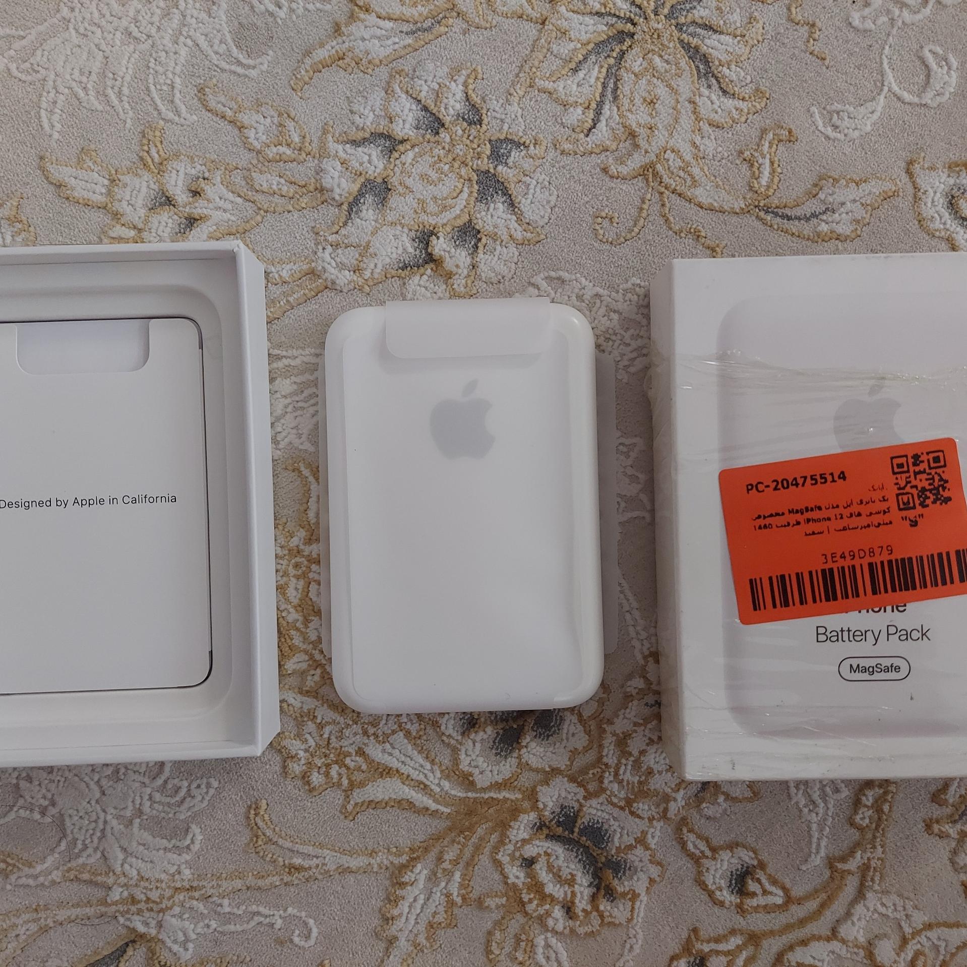 پاوربانک iphone battery pack magsafe