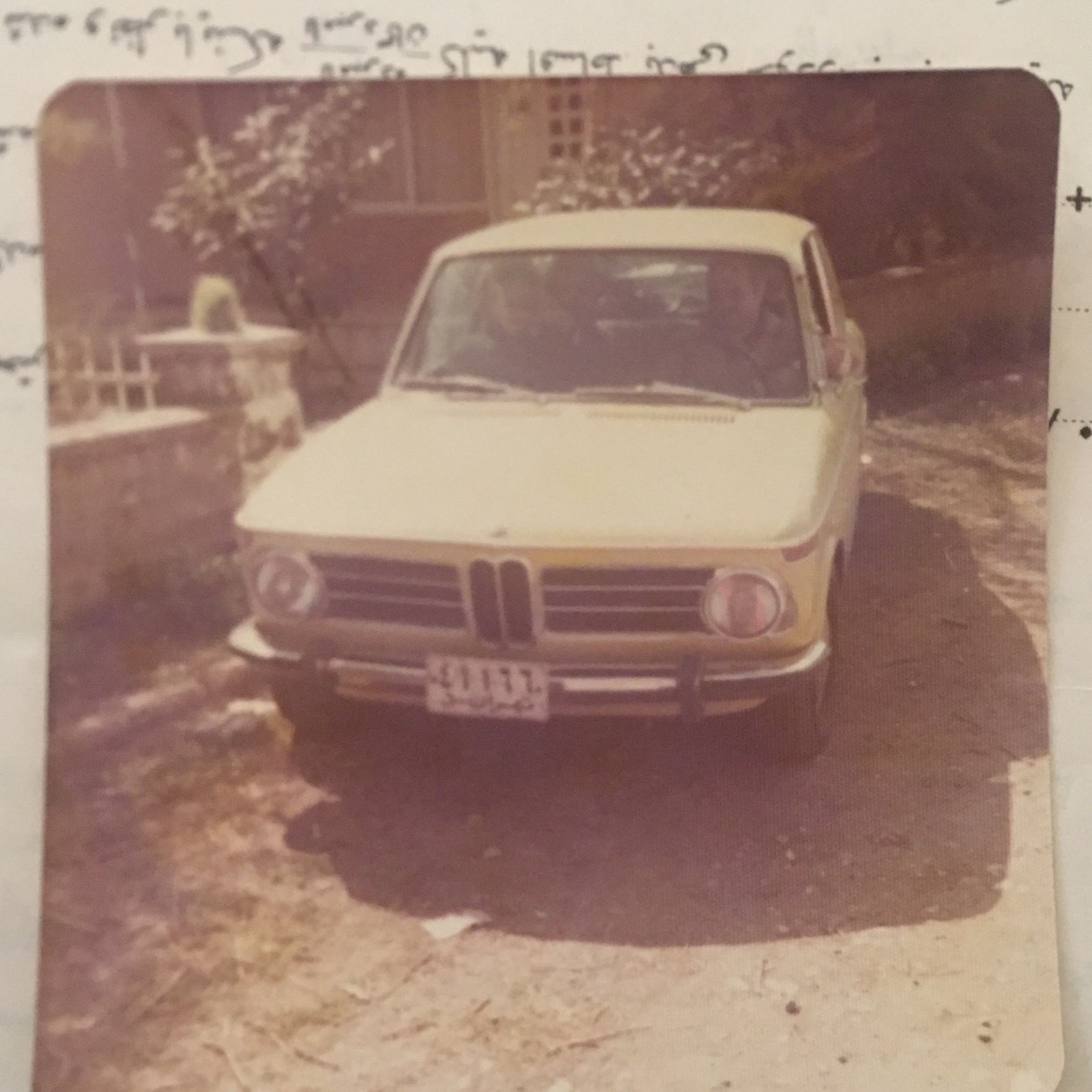 عکس قدیمی bmw 2002