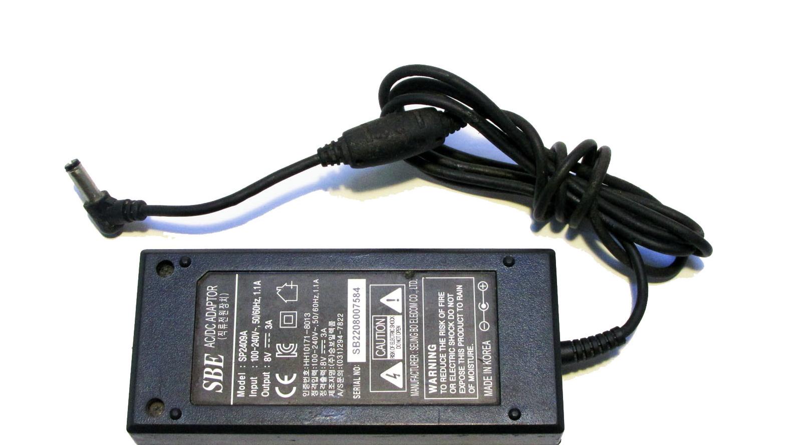 آداپتور 8 ولت 3 آمپر