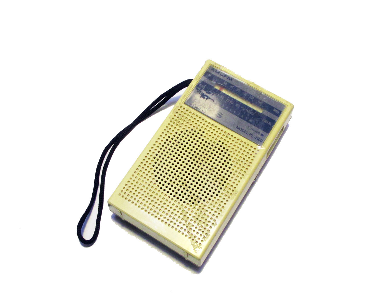 رادیو کمیاب 2 موج پارس - نیاز به رسیدگی