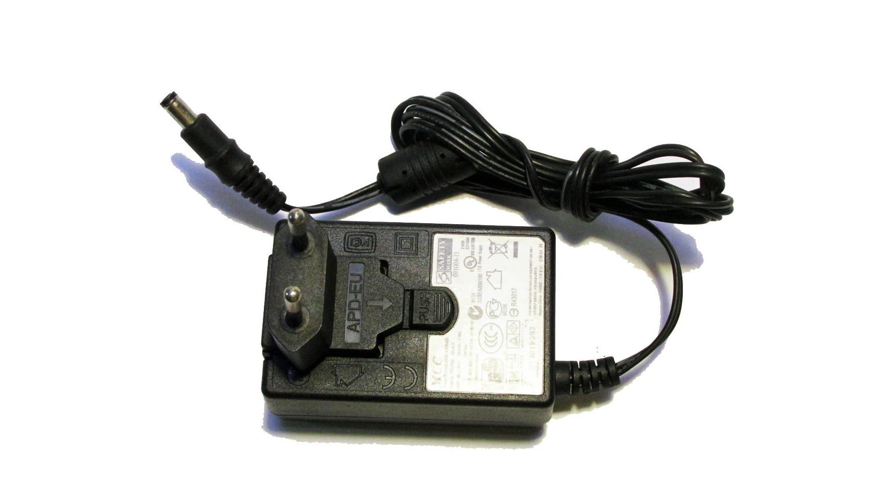 آداپتور 12 ولت 2 آمپر