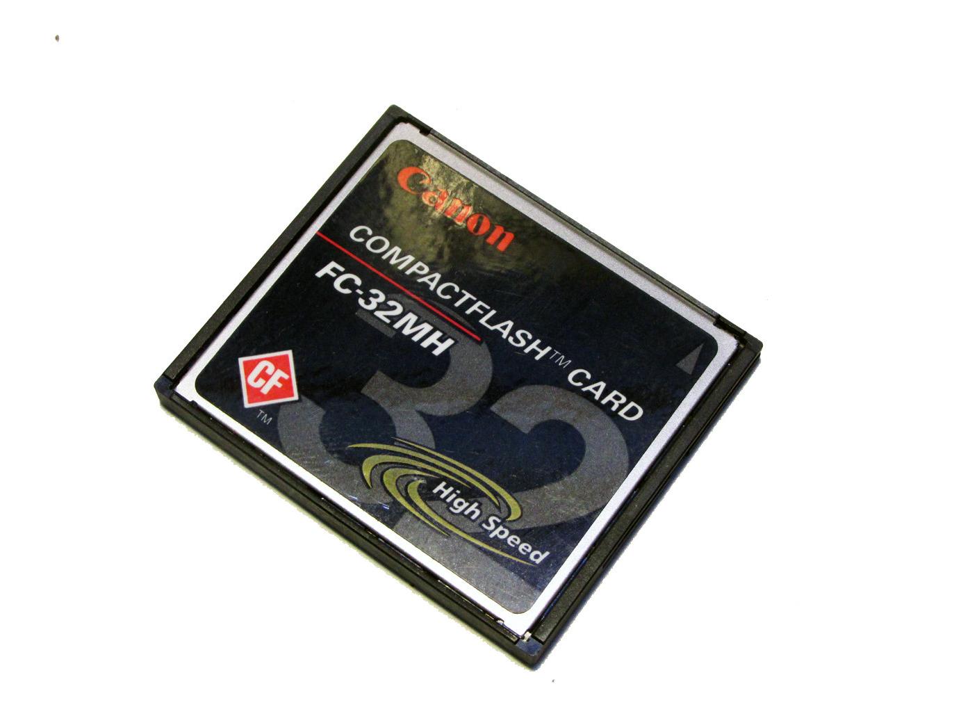کامپکت فلش کمیاب 32 مگ کانن سالم