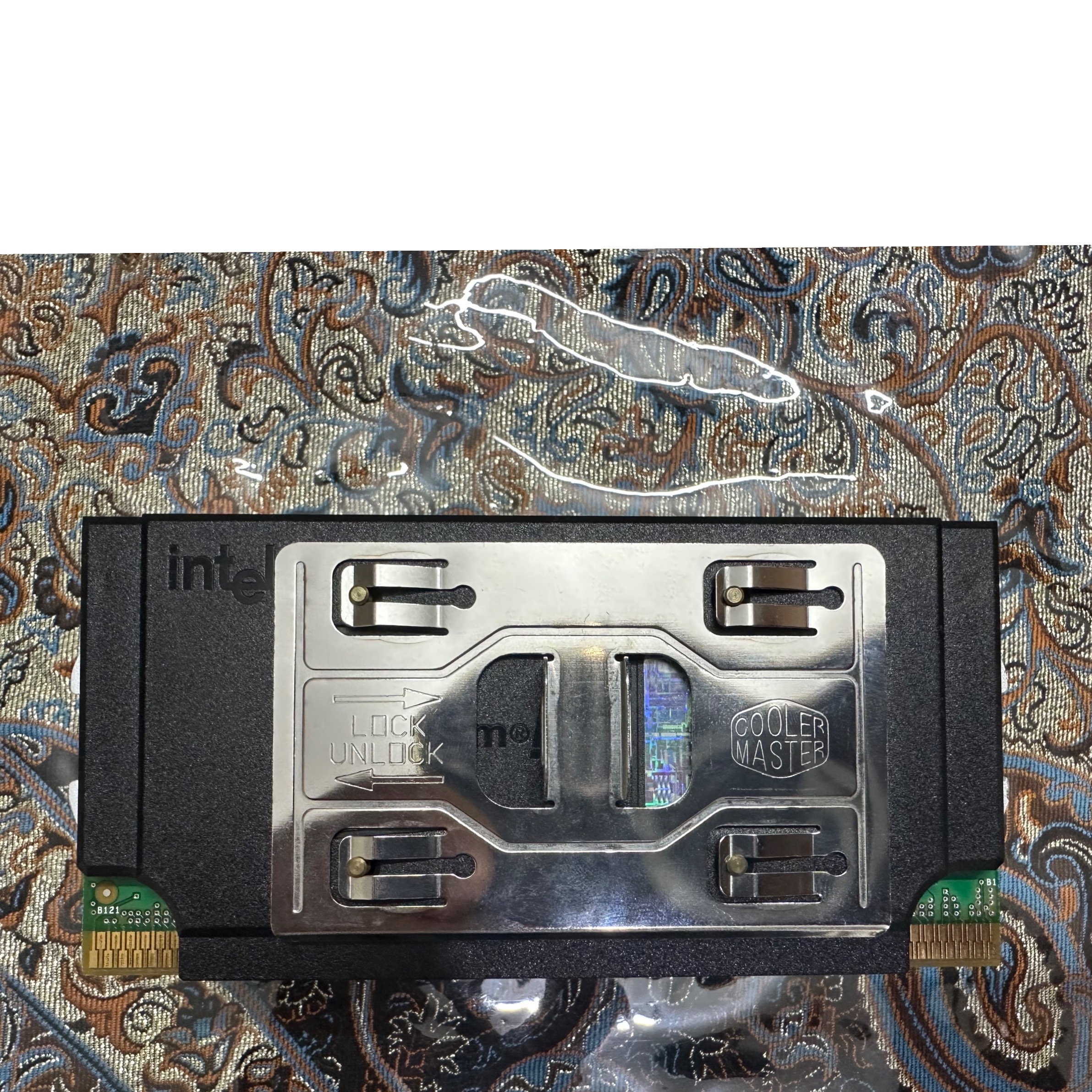 سی پی یو پنتیوم 3 CPU PENTUM III توضیحات دارد