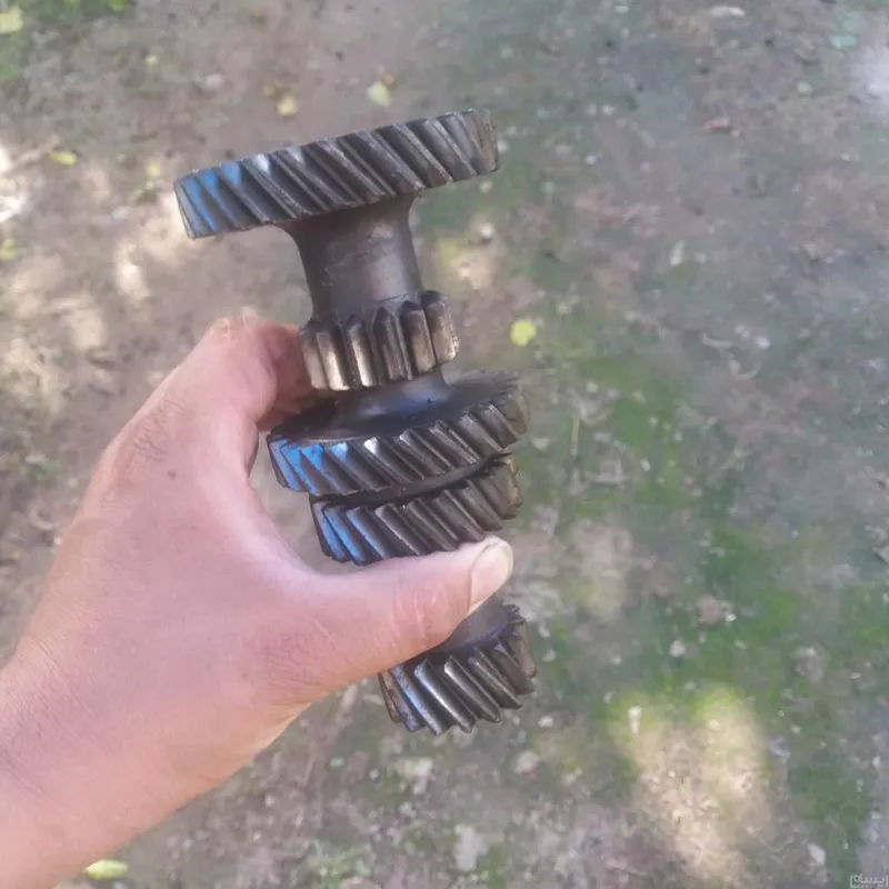 دنده زیر گیربکس پیکان