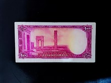 100