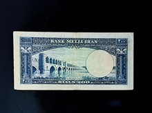 200