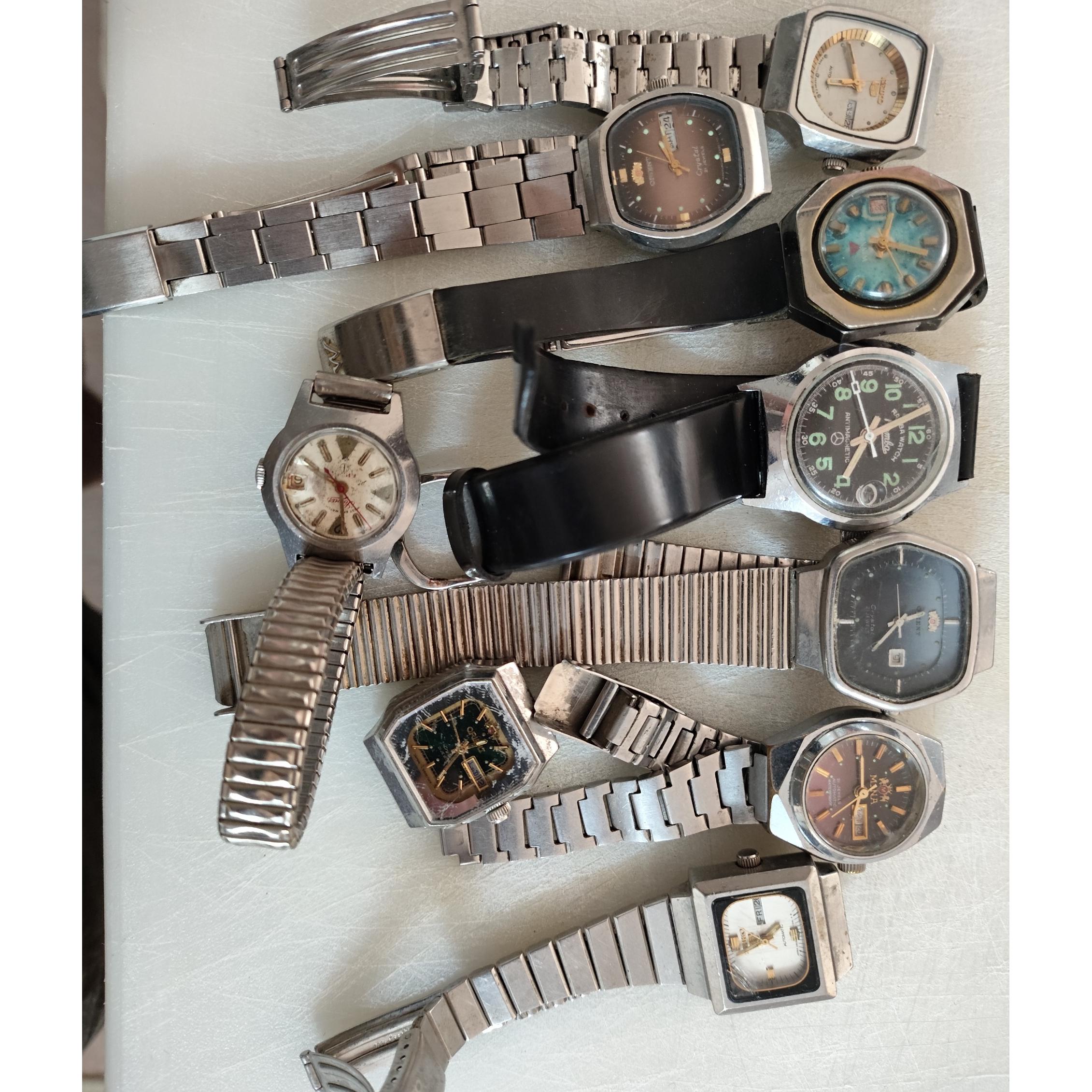 ساعت مچی قدیمی