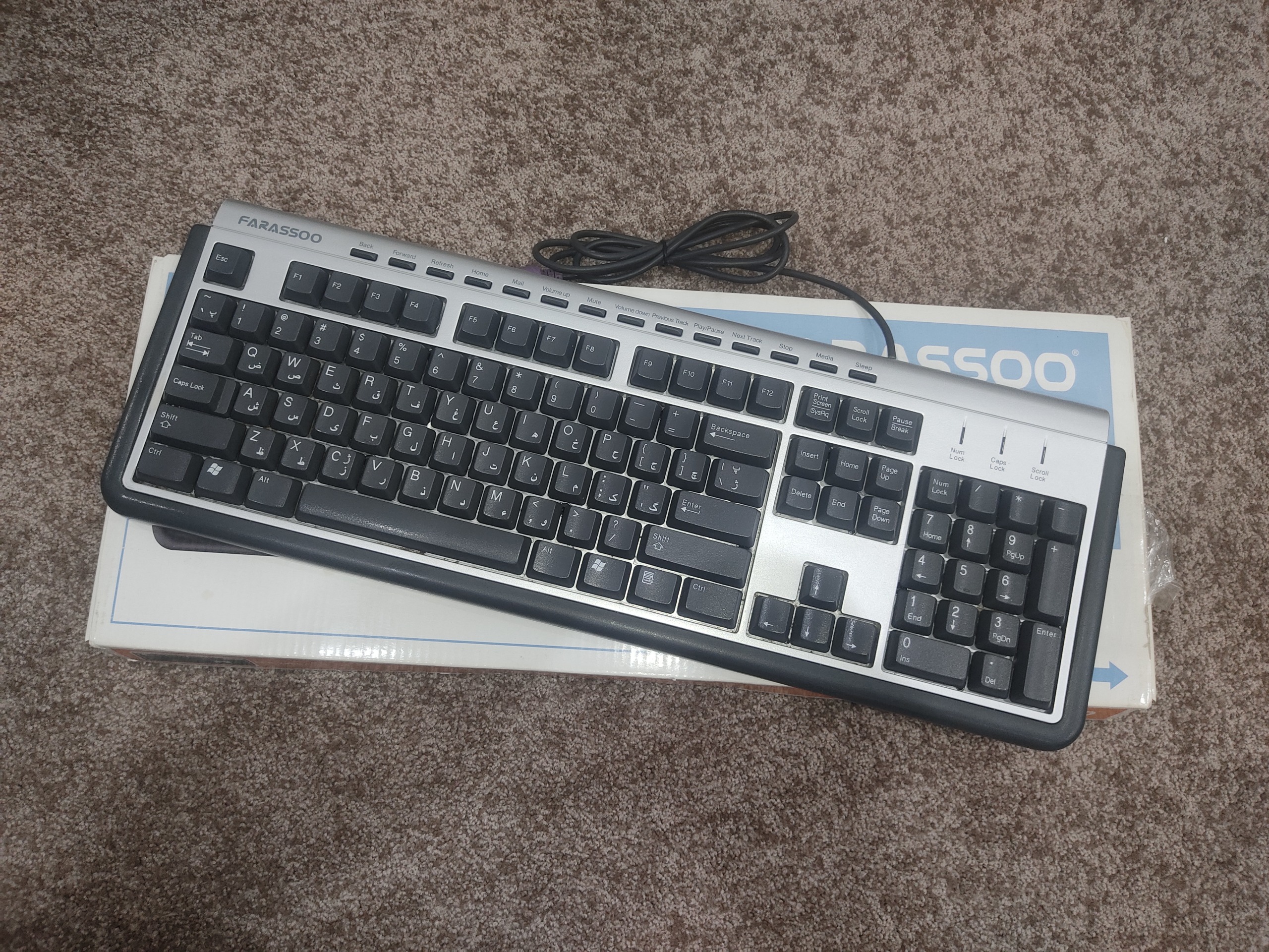 کیبورد فراسو Farassoo FCR-2880 سالم با کارتن