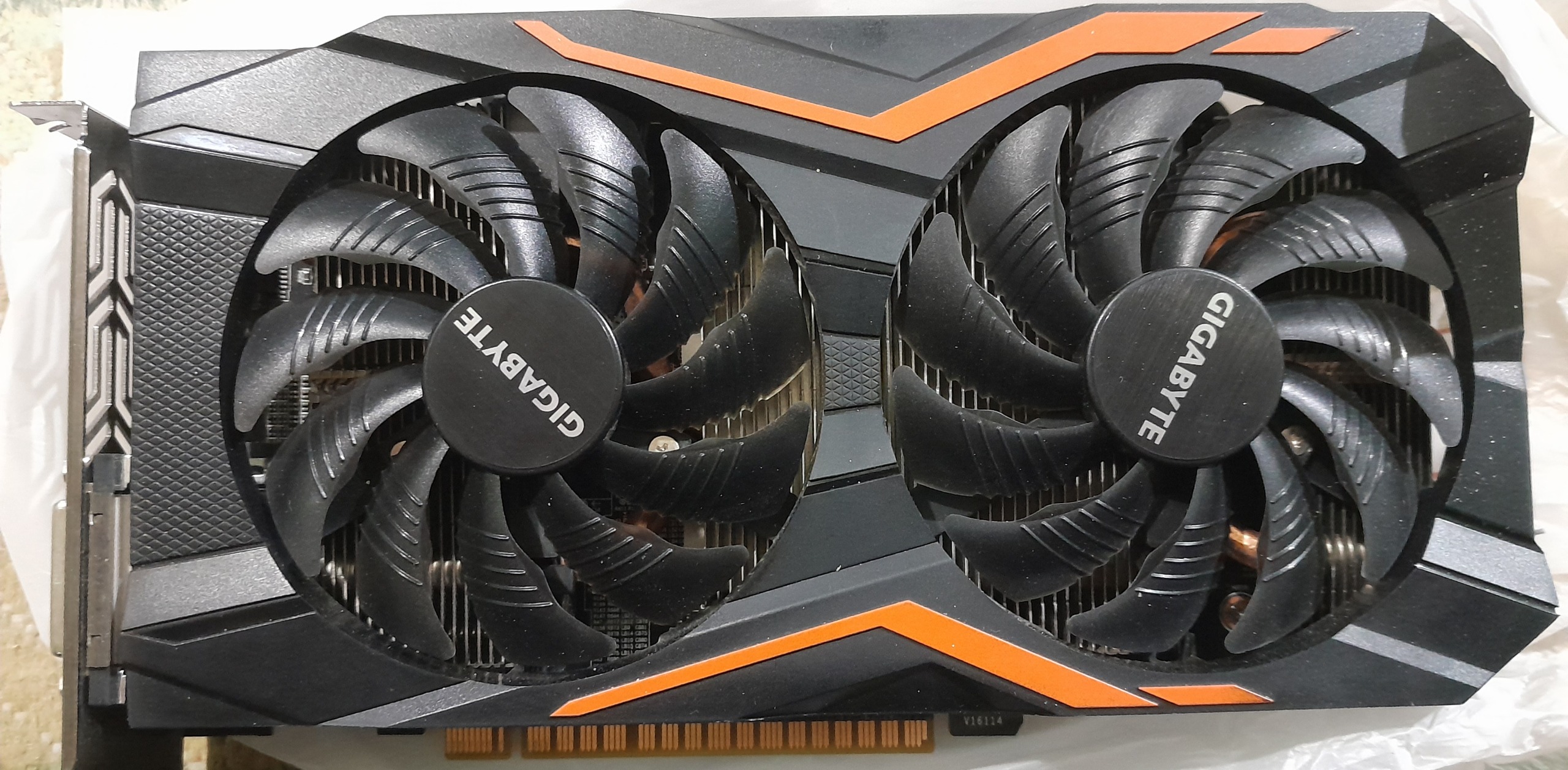 کارت گرافیک gigabyte gtx 1050ti