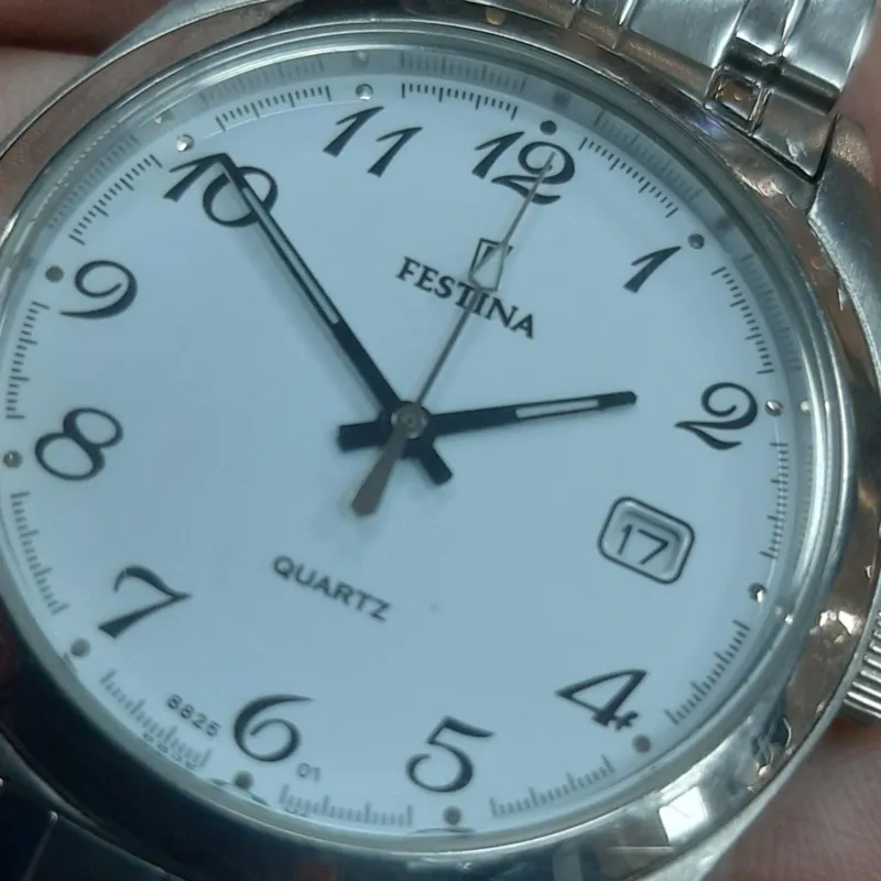 ساعت  فستینا کواتز
