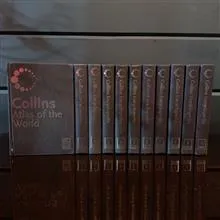 Collins Atlas of the World اطلس جهان (زبان اصلی