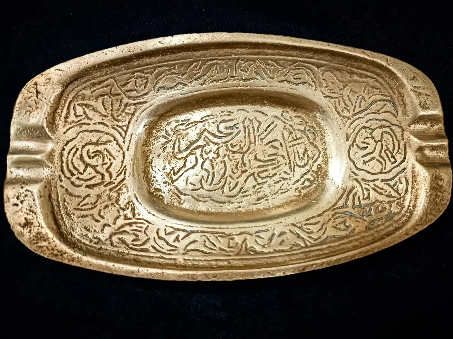 ارسال رایگان ،زیرسیگاری برنز قدیمی