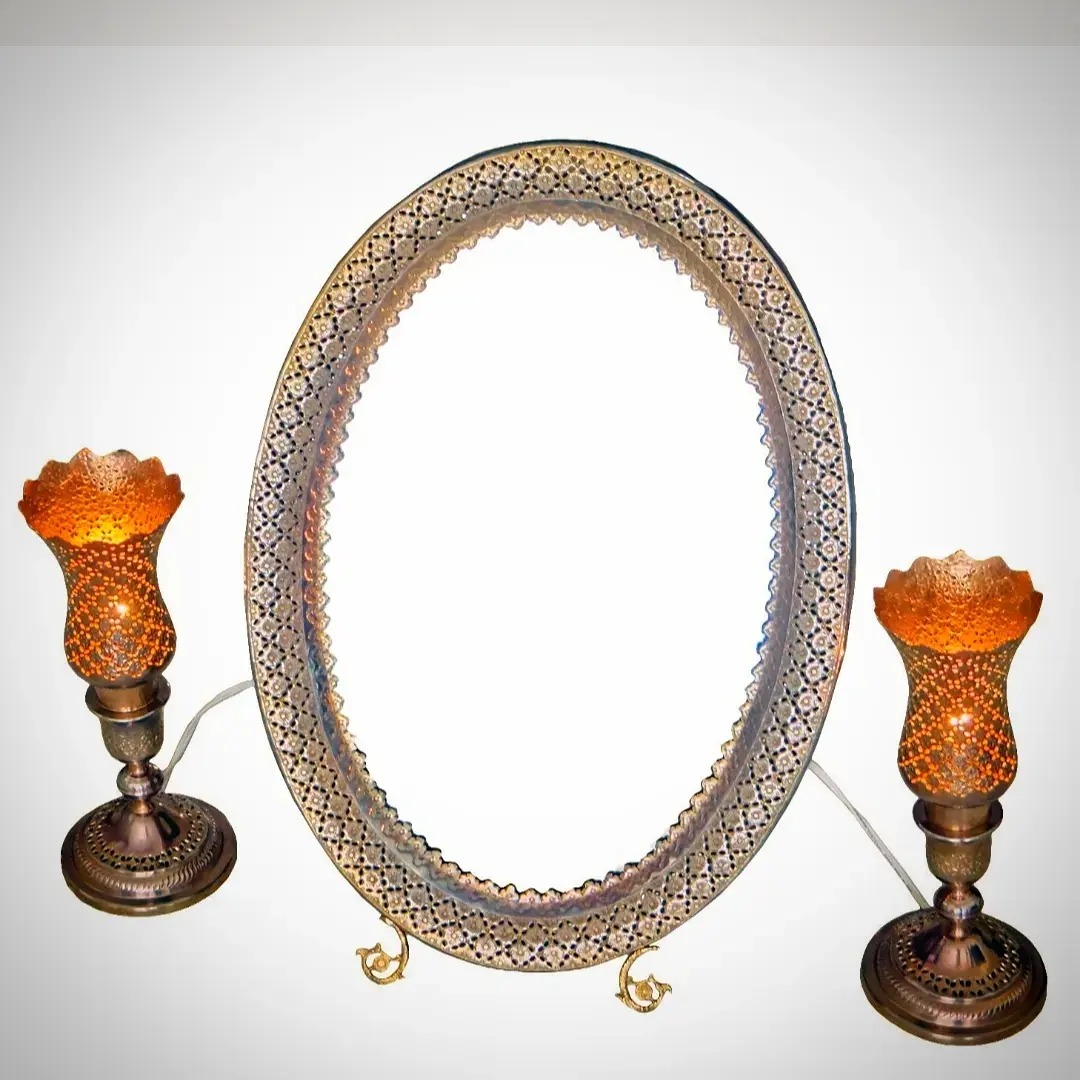 آینه وشمعدان برنجی قدیمی