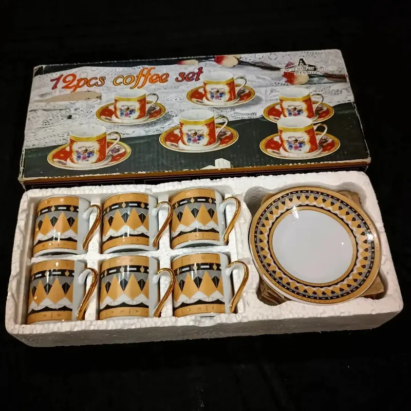 ارسال رایگان قهوه خوری قدیمی با جعبه