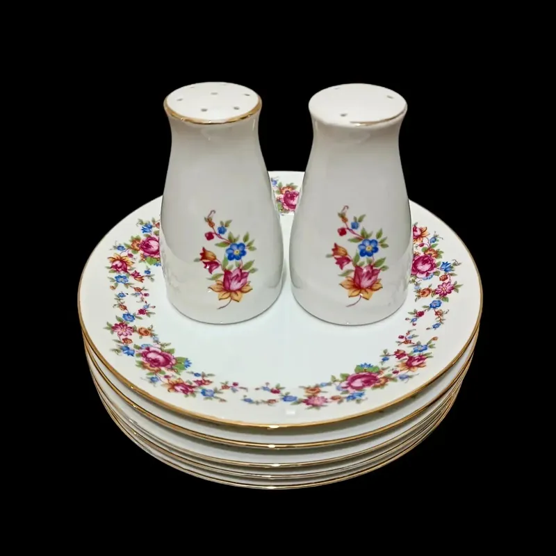 7 پارچه میوه خوری یا شیرینی خوری قدیمی فانتاسی