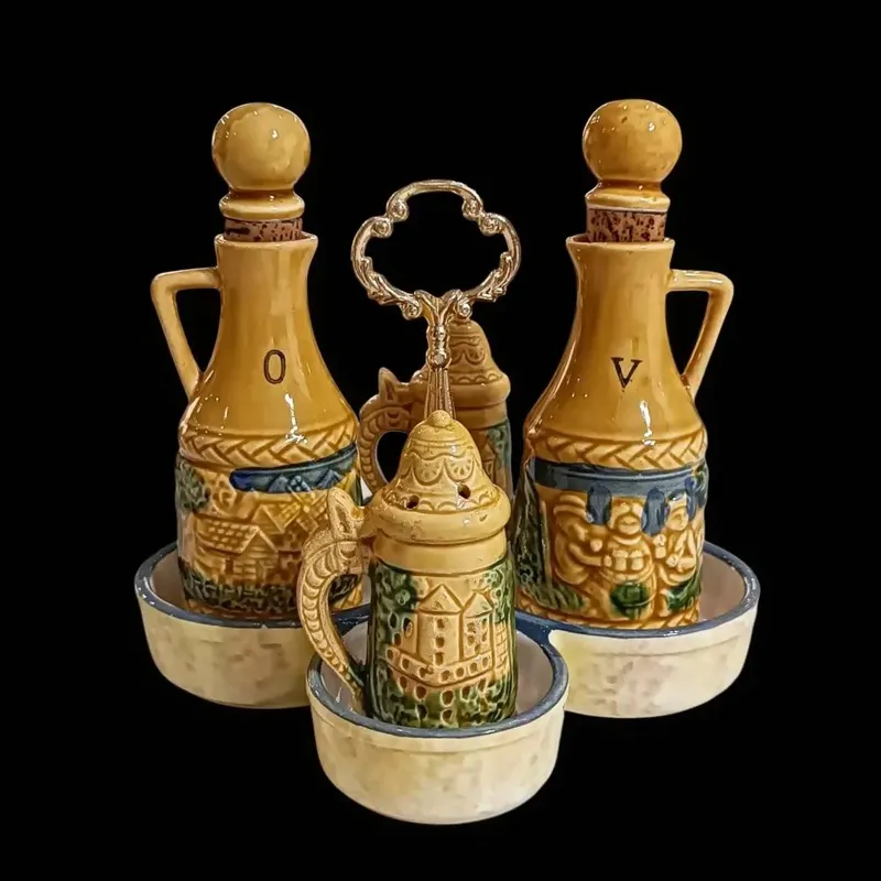 ارسال رایگان،یه ست خاص چاشنی خوری ازدوران قدیم