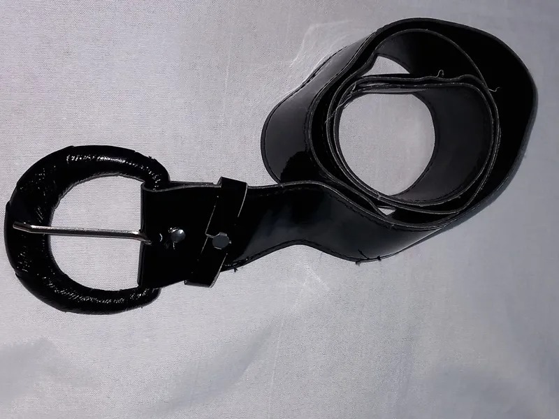 کمربند مشکی زنانه سگک دار