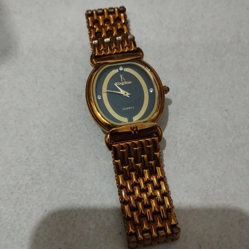 ساعت طلایی موتور ژاپنی