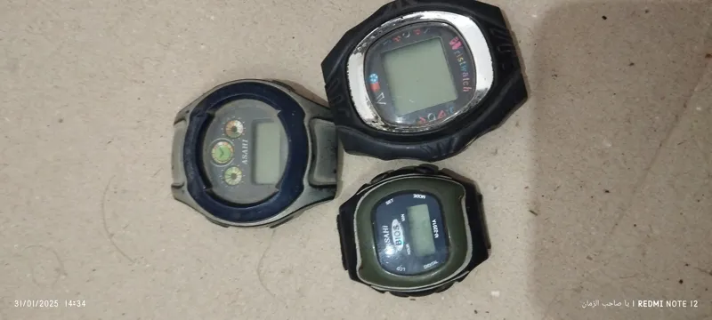 سه ساعت دیجیتالی قدیمی