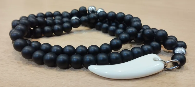 گردنبند مهره سنگی عاج نشان