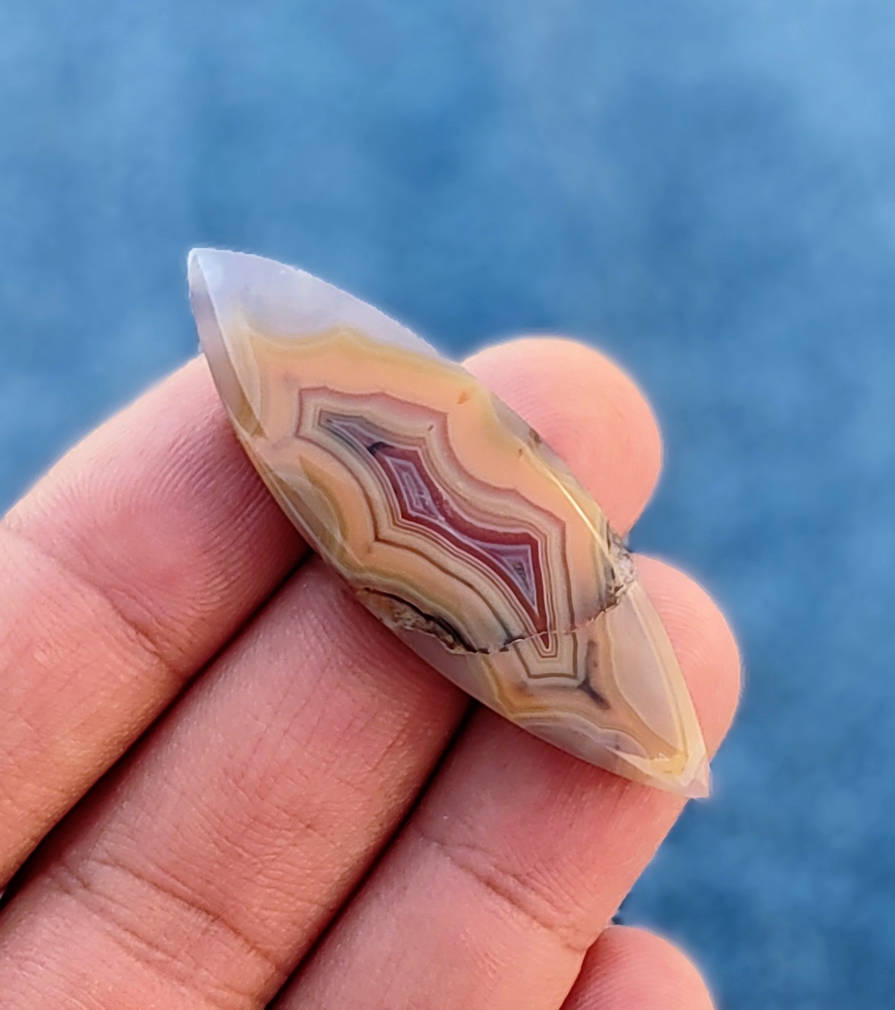 نگین عقیق سلیمانی هفت رنگ