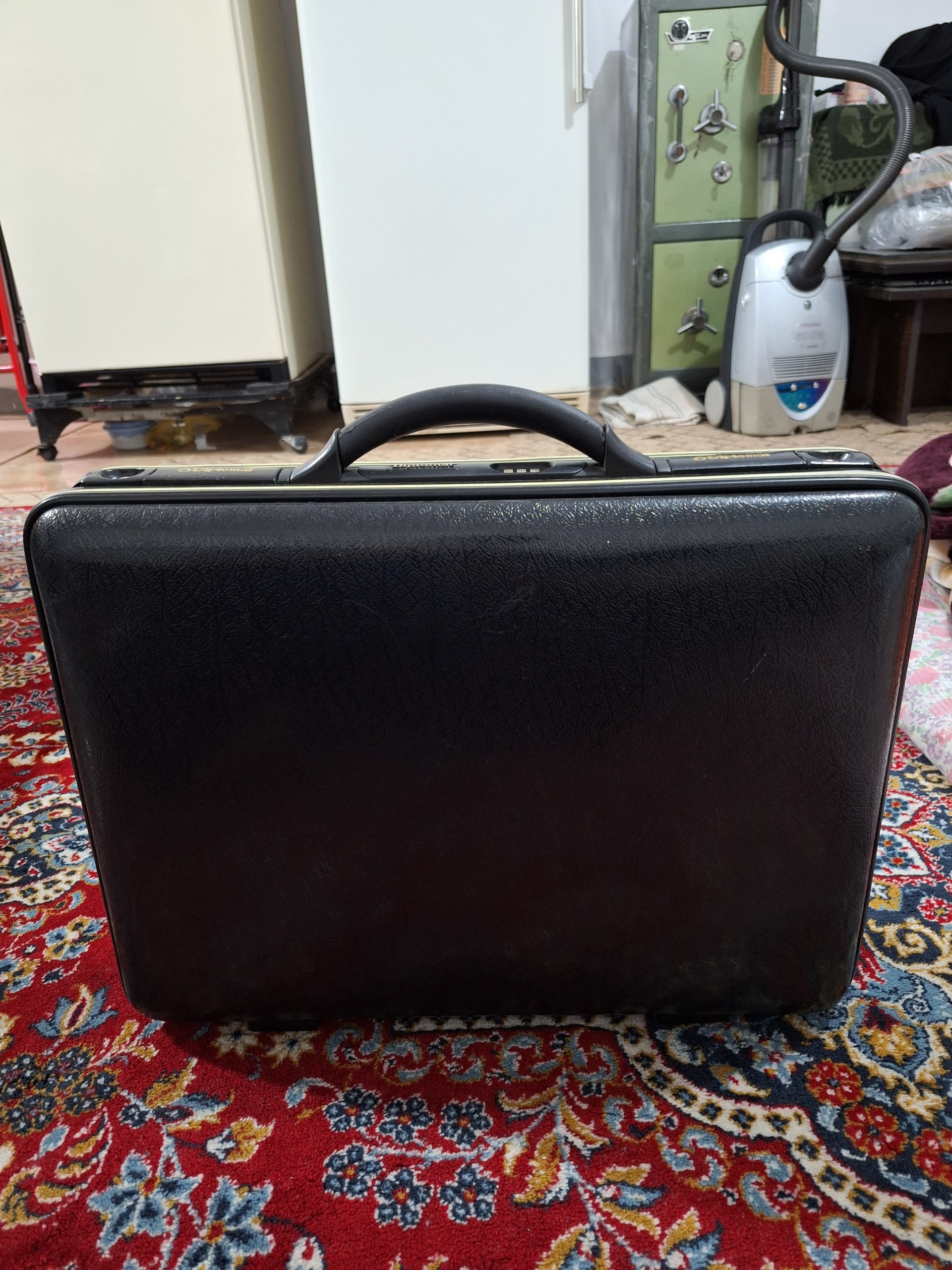 کیف سامسونت Diplomat