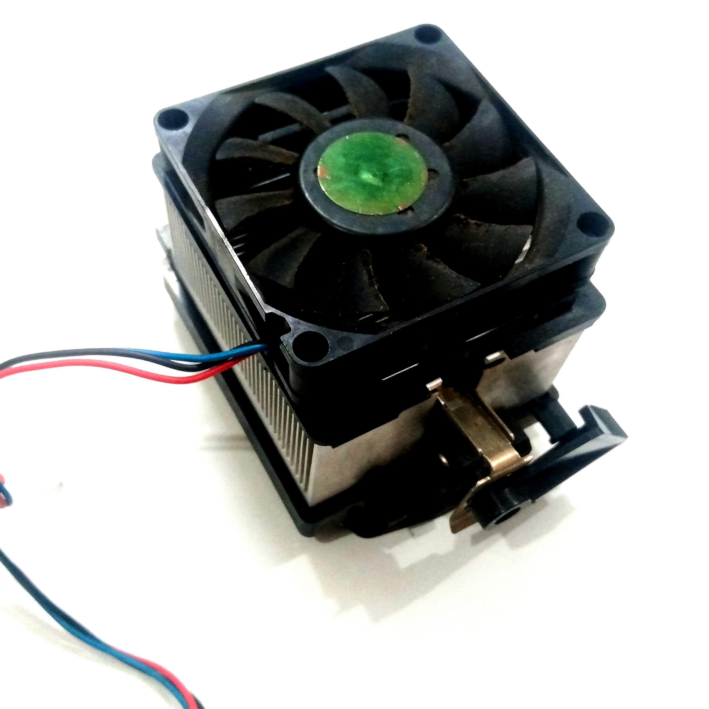 فن cpu amd اصل با هیت سینک و پایه نصب