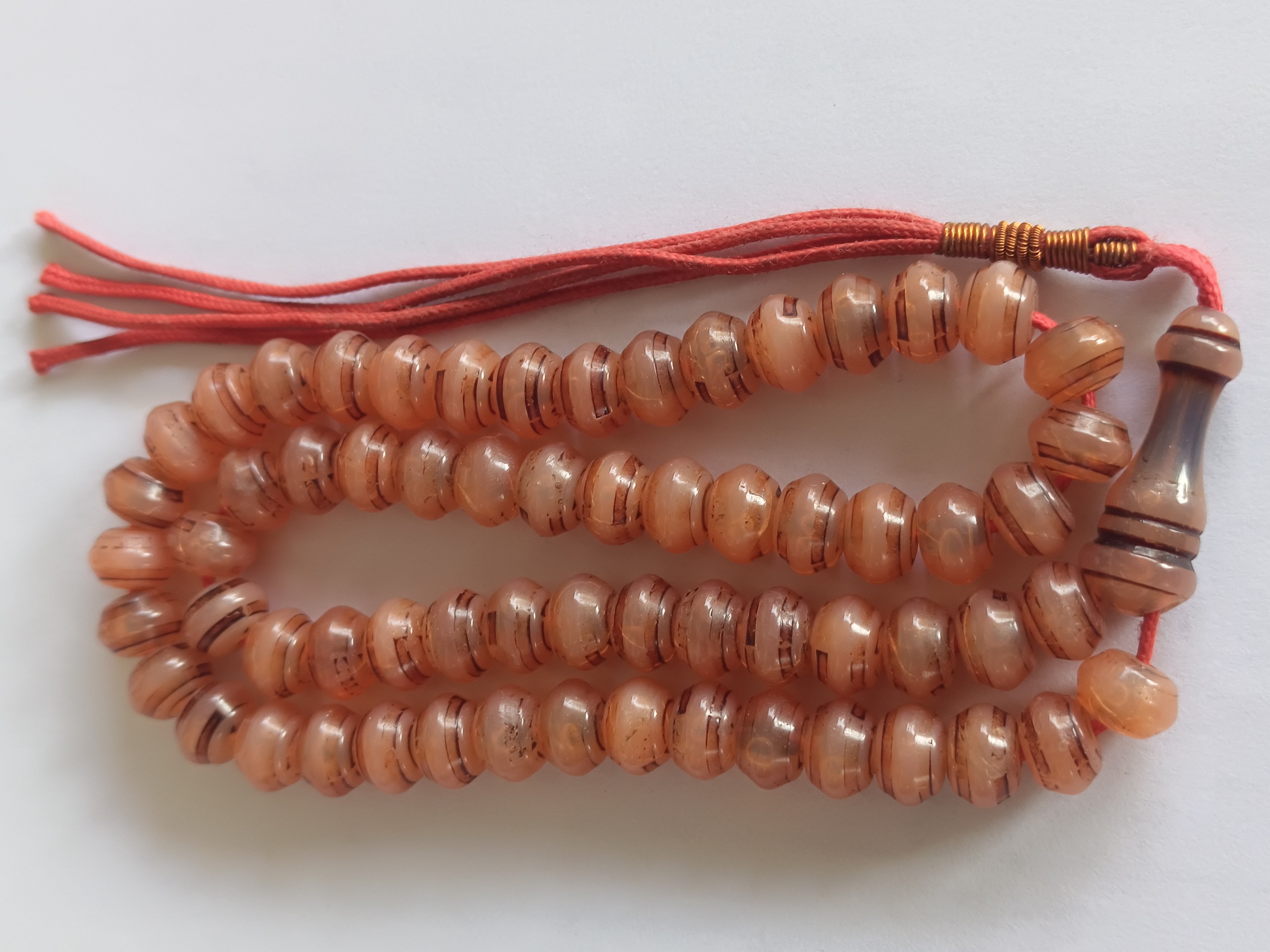 تسبیح خیلی قدیمی و زیبا