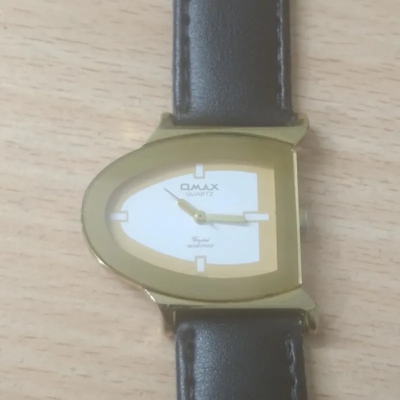 ساعت مچی اوماکس