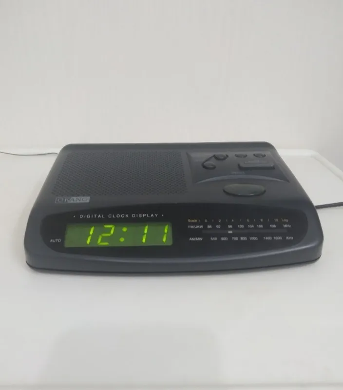 ساعت رادیودار برقی