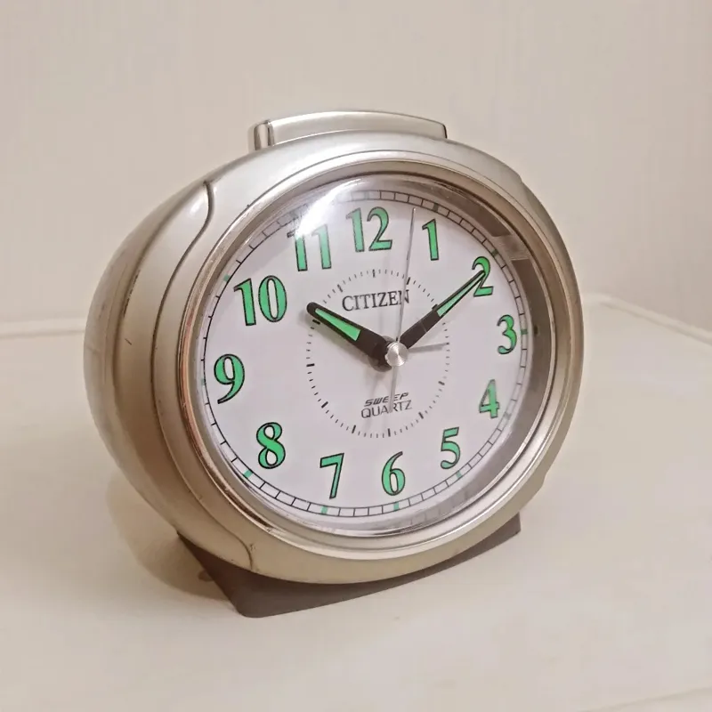 ساعت رومیزی سیتیزن زنگدار