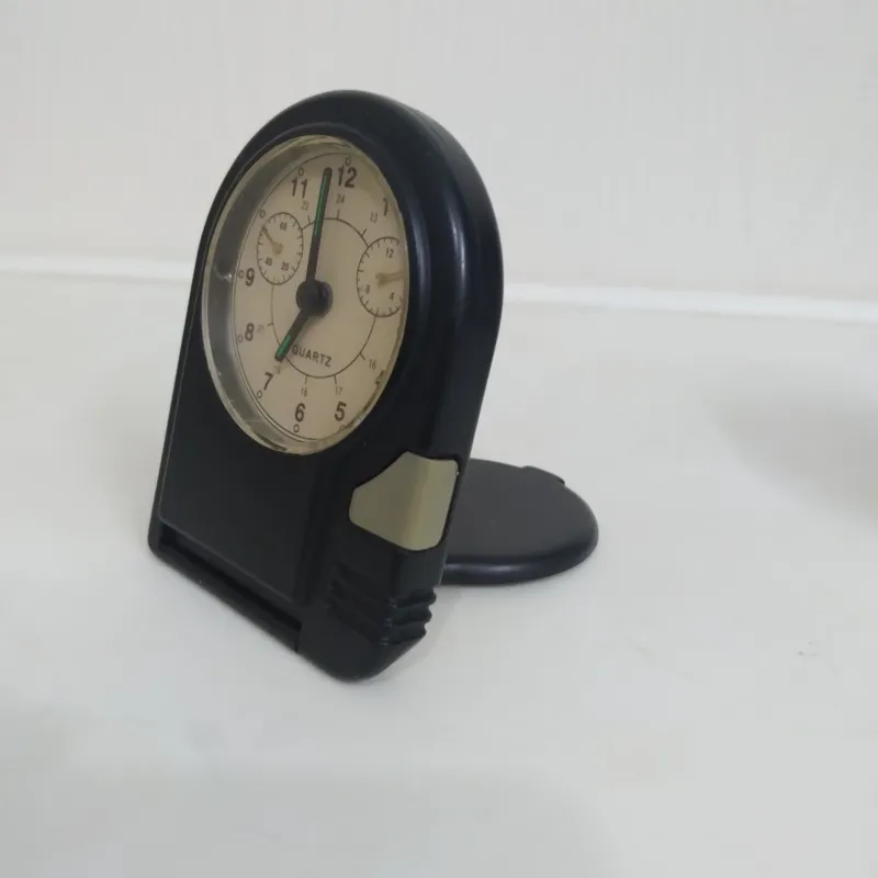 ساعت رومیزی کوارتز