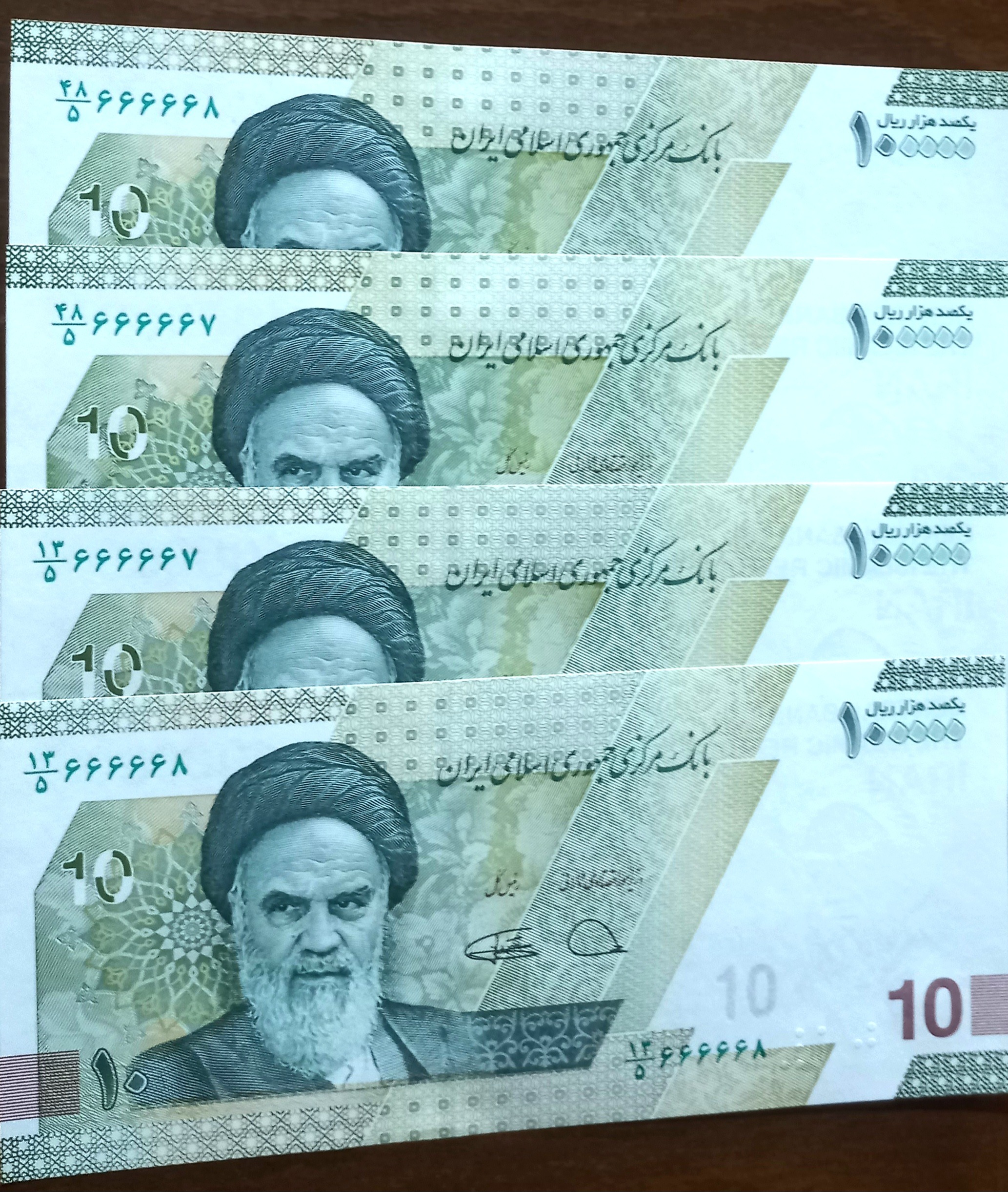دو جفت ده هزاری نیمه رند با ارزش 6.کمیجانی،خاندوزی