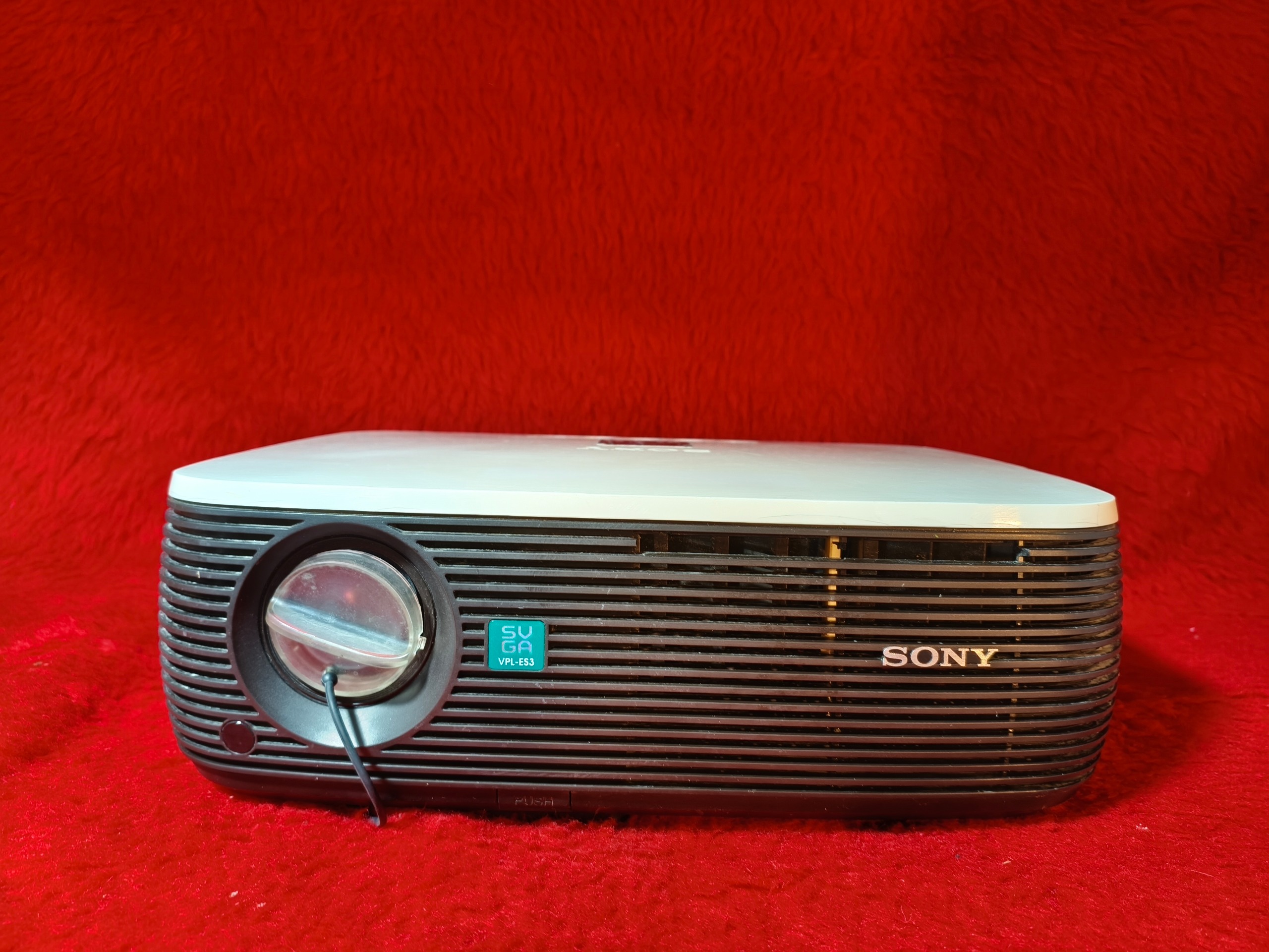 ویدیو پروژکتور سونی استوک