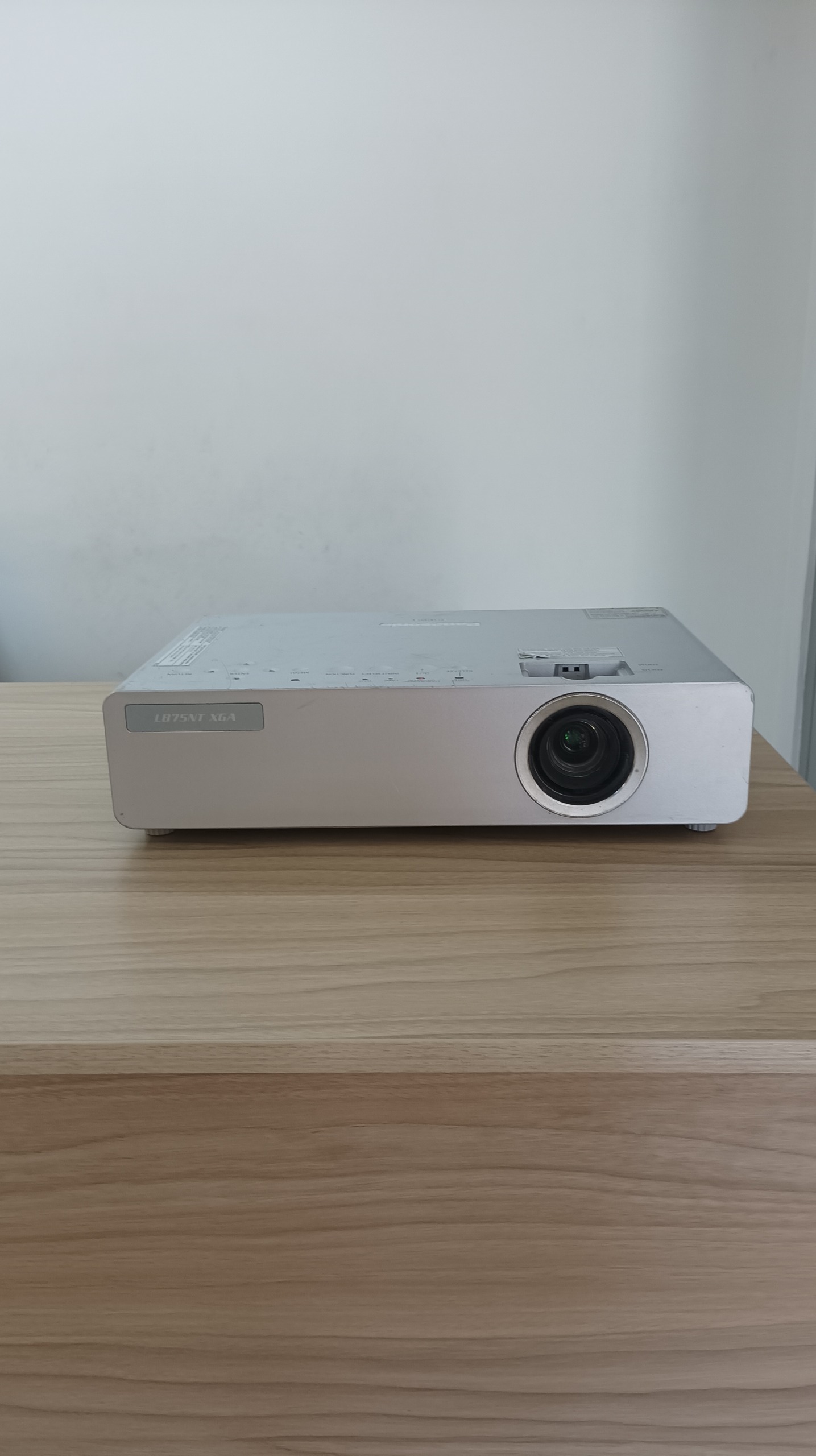 ویدئو پروژکتور Panasonic اورجینال ساخت ژاپن