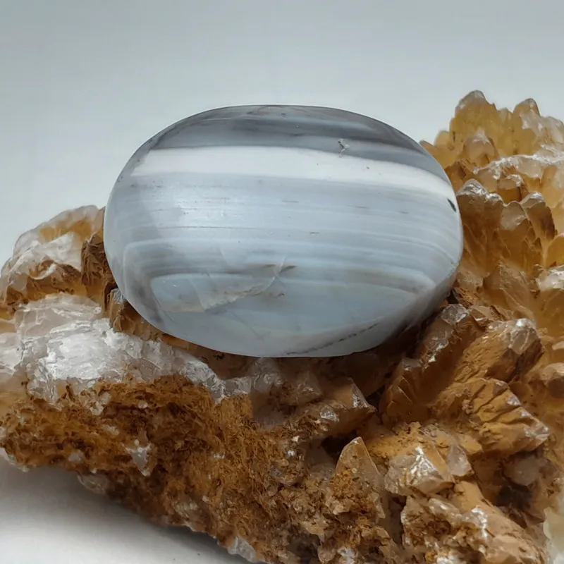 نگین عقیق سلیمانی شجر